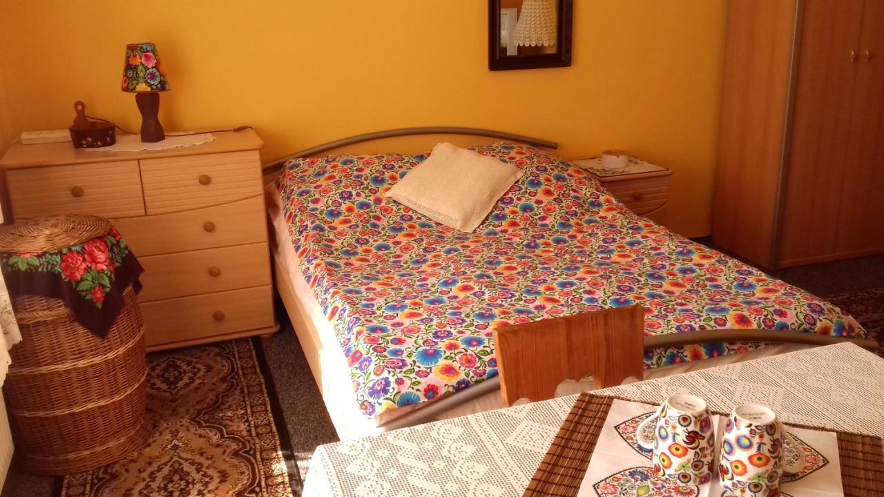 Ferienwohnung Dom Na Ludowo W Brzeznicy Brzeznica  Exterior foto