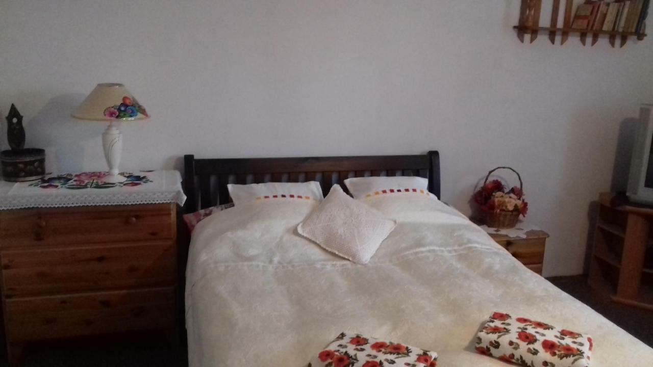 Ferienwohnung Dom Na Ludowo W Brzeznicy Brzeznica  Exterior foto