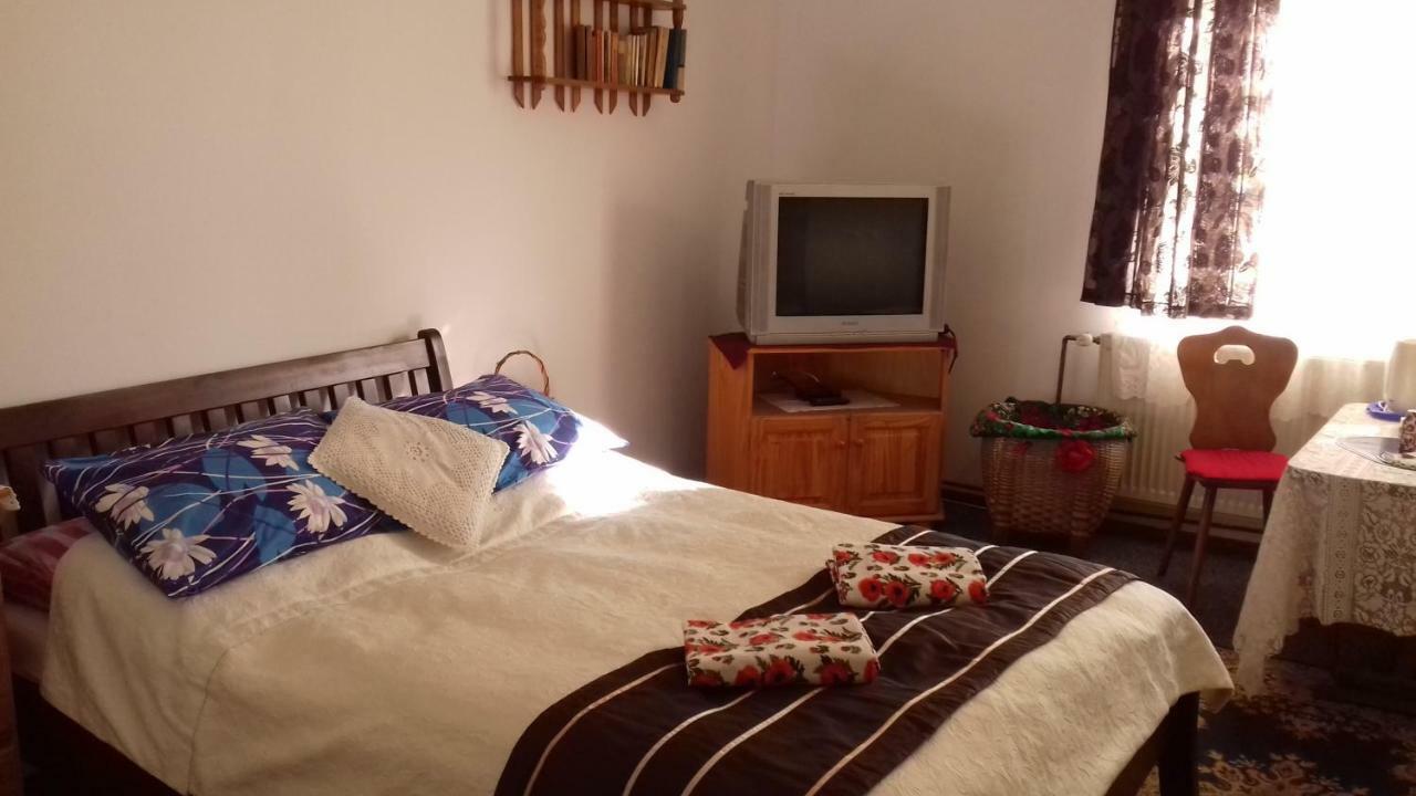 Ferienwohnung Dom Na Ludowo W Brzeznicy Brzeznica  Exterior foto