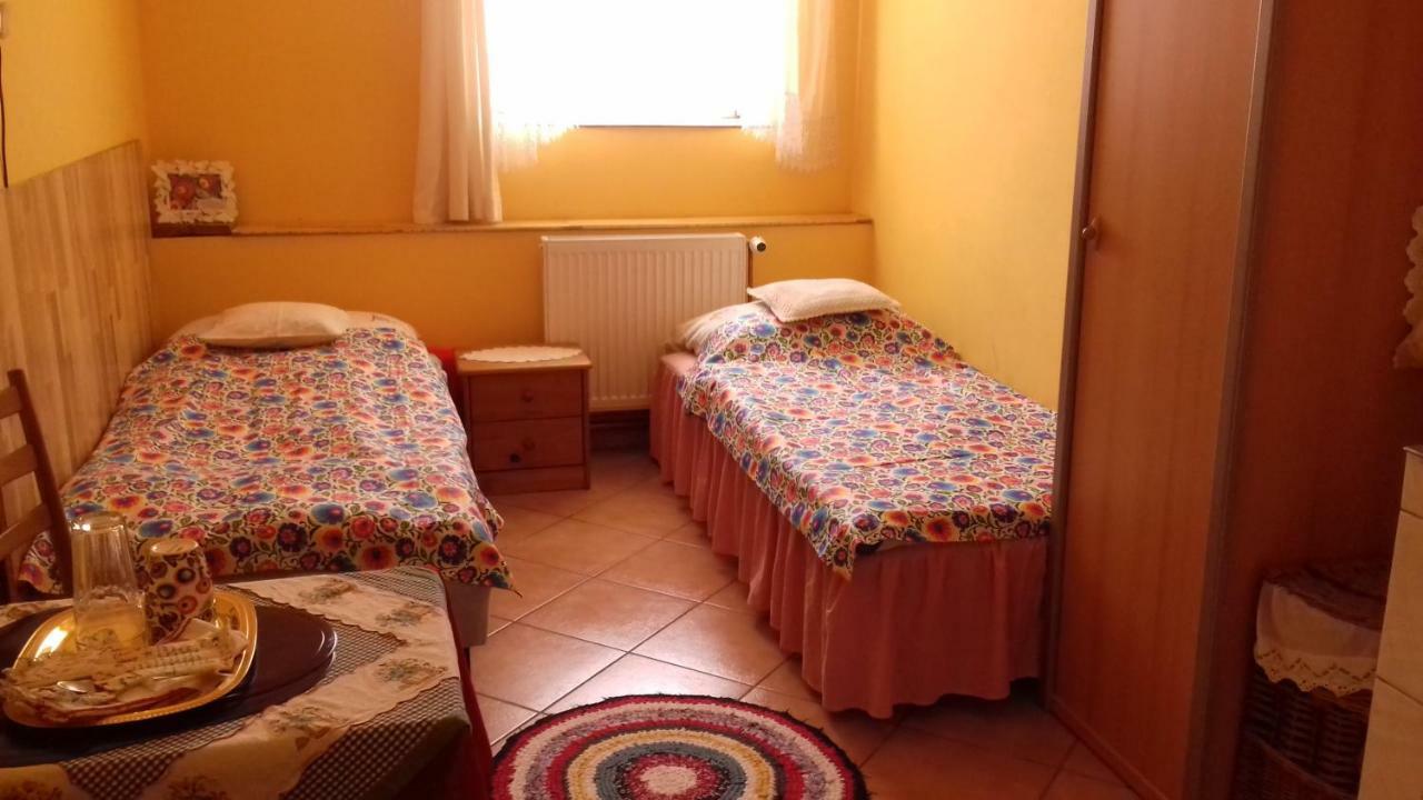 Ferienwohnung Dom Na Ludowo W Brzeznicy Brzeznica  Exterior foto